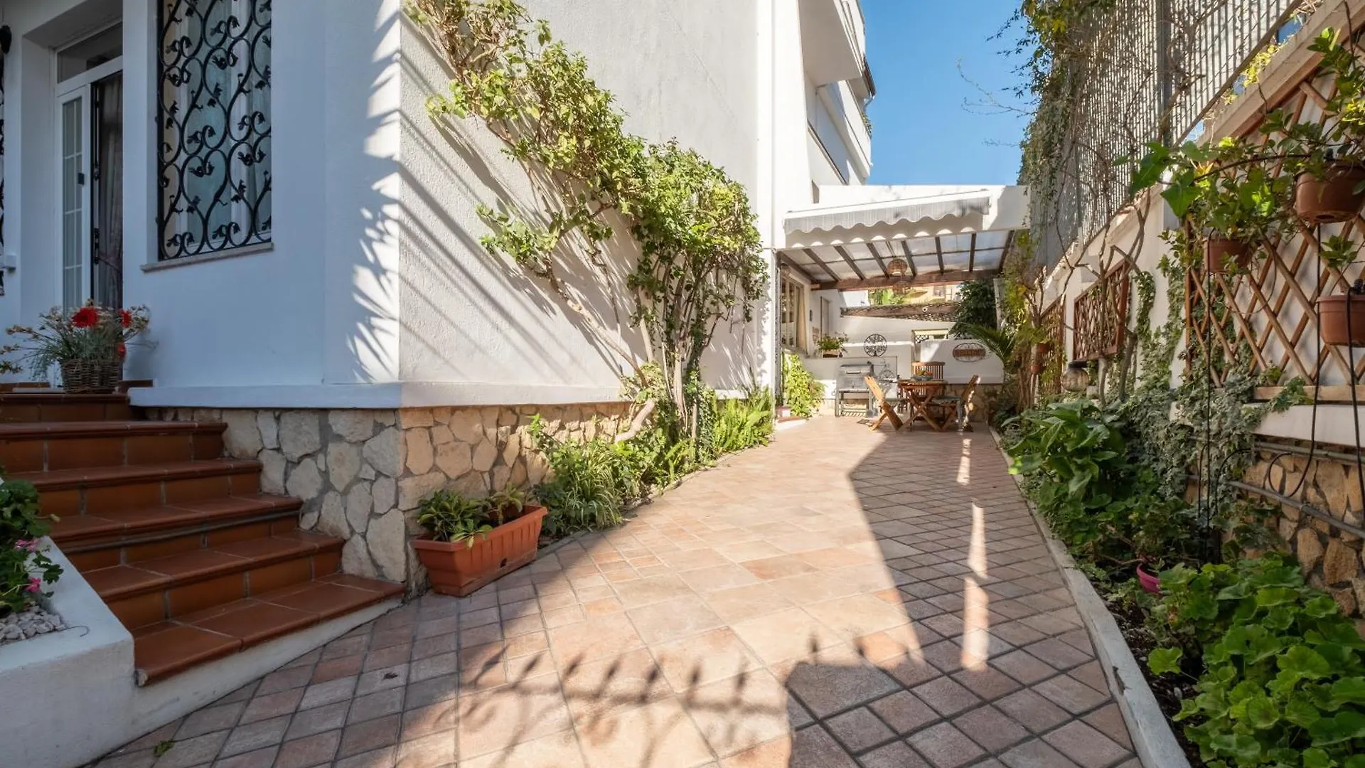 Elegante Villa Lu' Centro Citta A 10 Minuti Dal Mare Cagliari