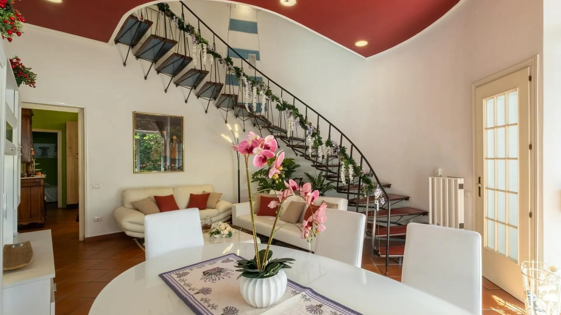 Elegante Villa Lu' Centro Citta A 10 Minuti Dal Mare Cagliari 0*,  Italy