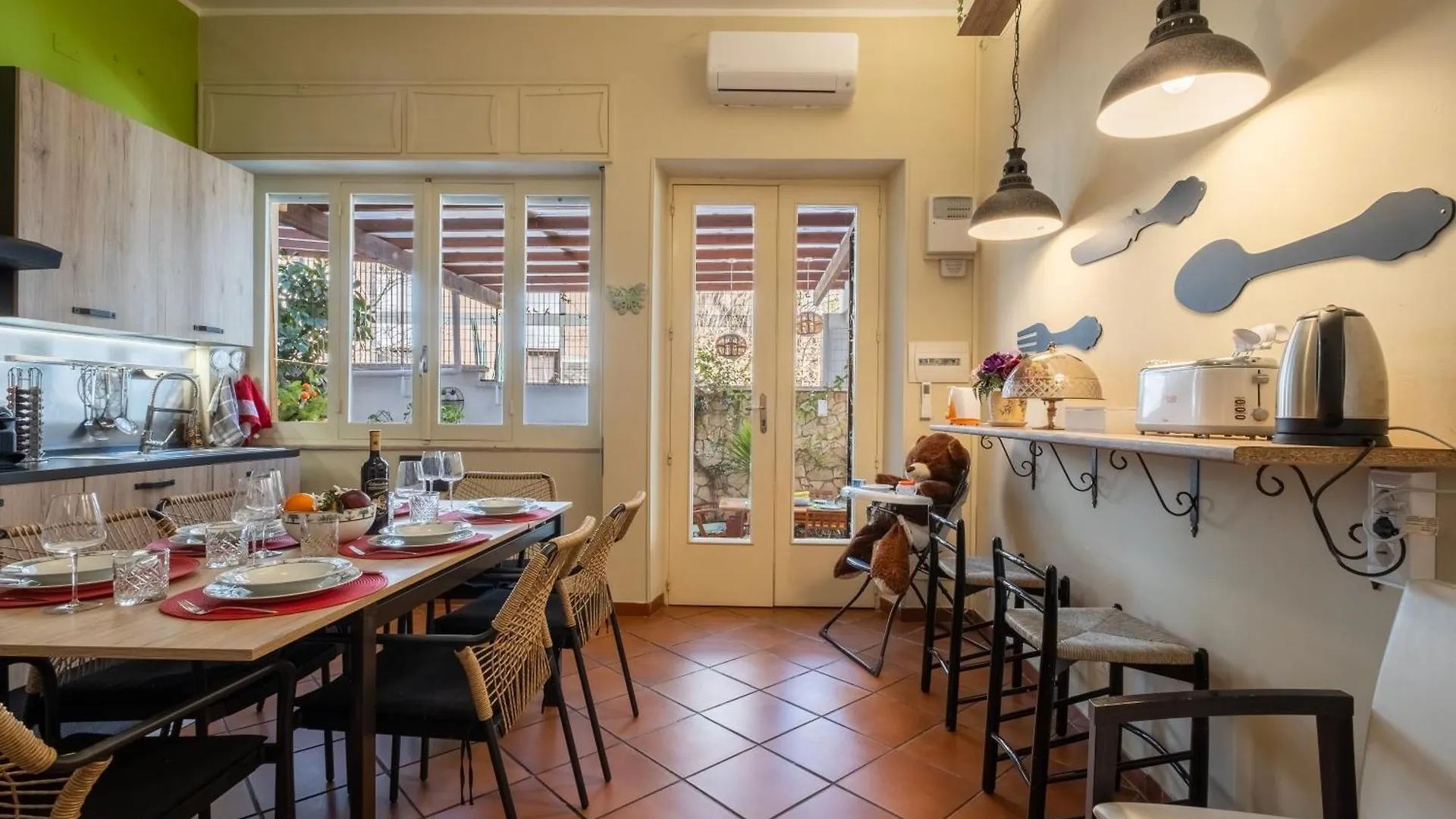 Elegante Villa Lu' Centro Citta A 10 Minuti Dal Mare Cagliari Italy