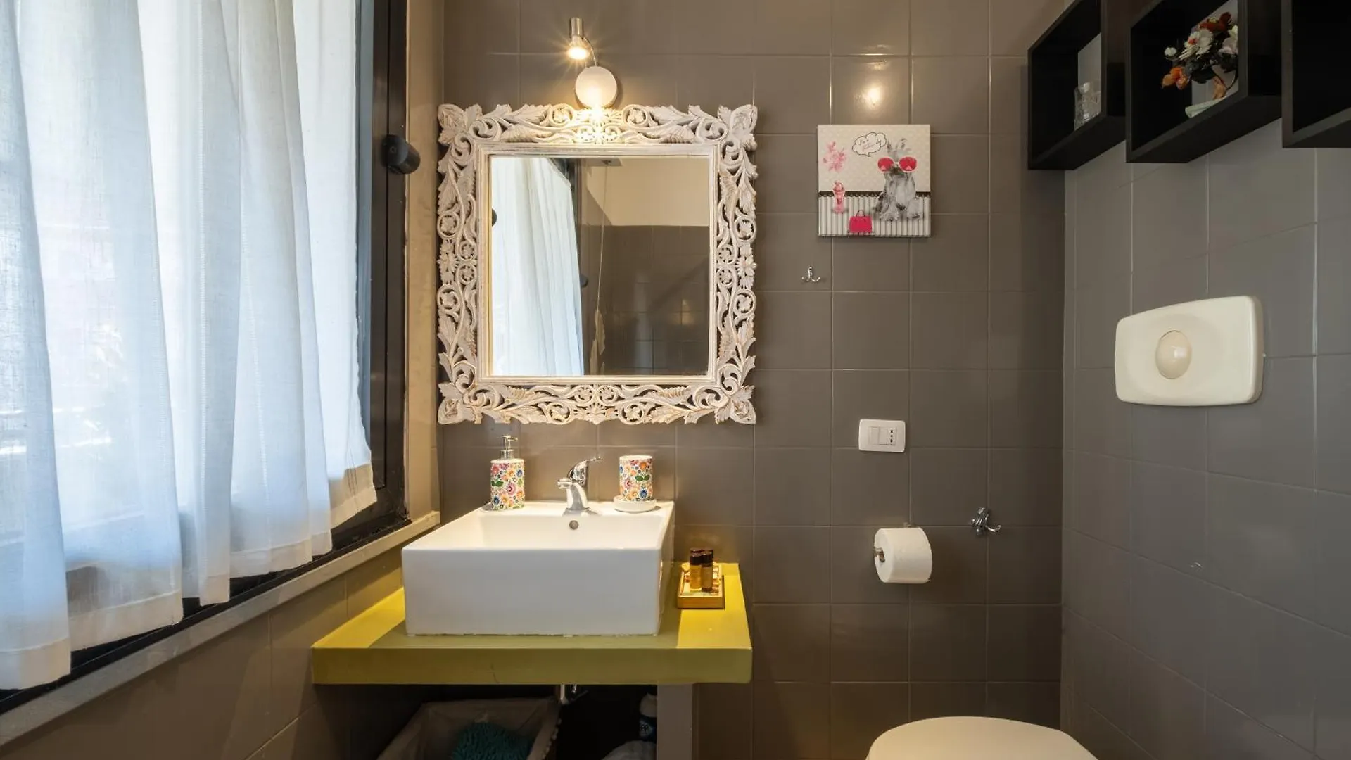 Elegante Villa Lu' Centro Citta A 10 Minuti Dal Mare Cagliari 0*,  Italy
